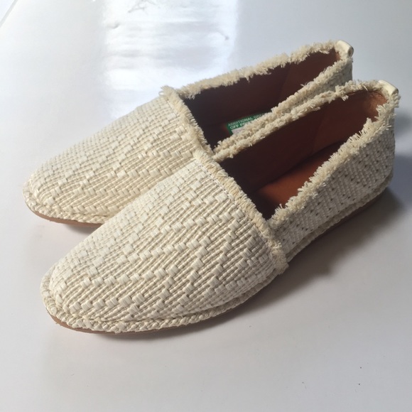 Frye Shoes - ☀️NWT FRYE Helena A Line Flats Woven White Leather